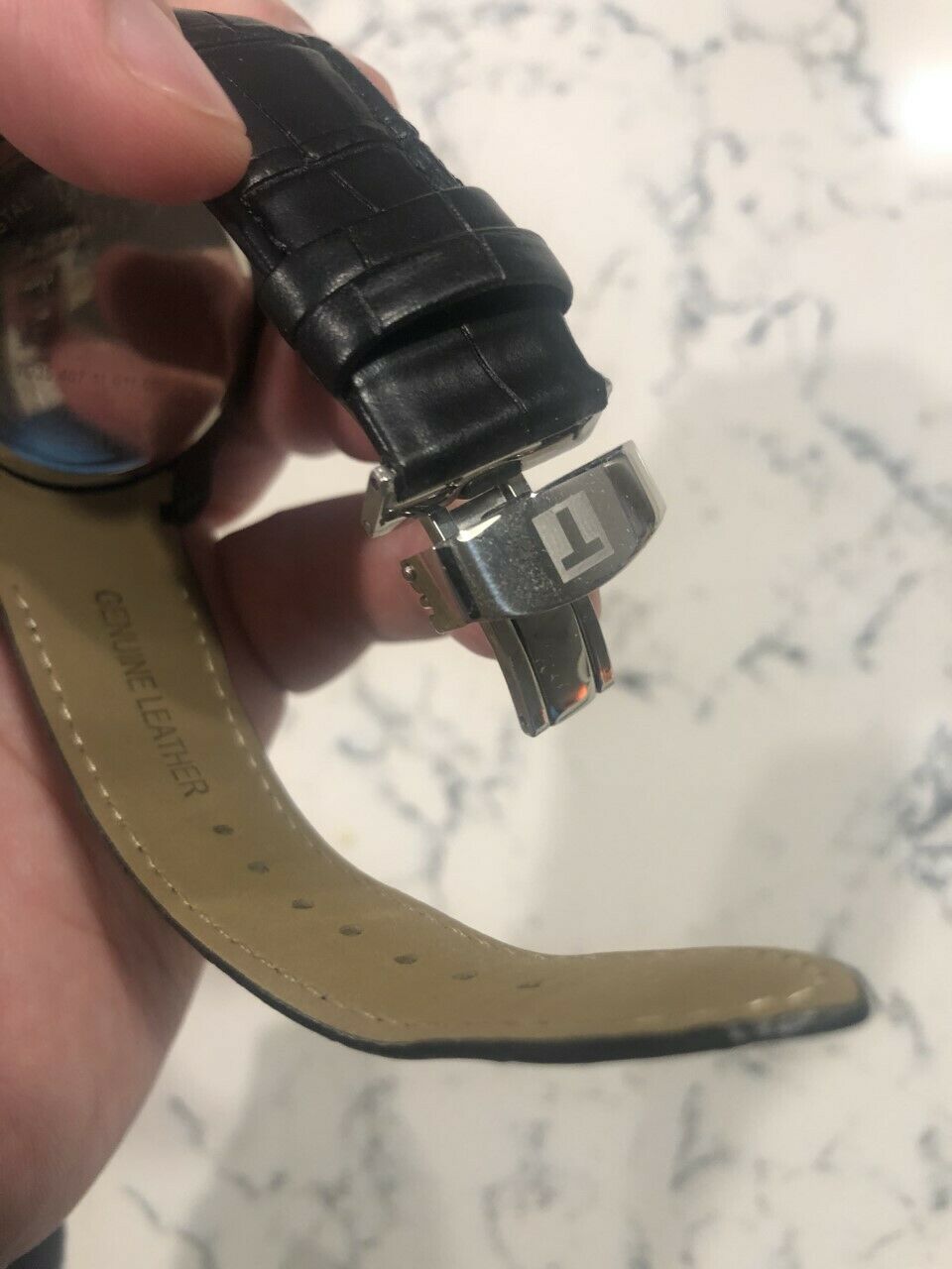 Faulty Tissot 1853 Watch T035.407.11.011.00K For Parts only