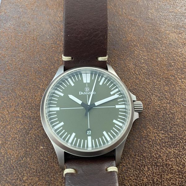 [850 USD] Damasko DS30 Worn & Wound Green WatchCharts Marketplace