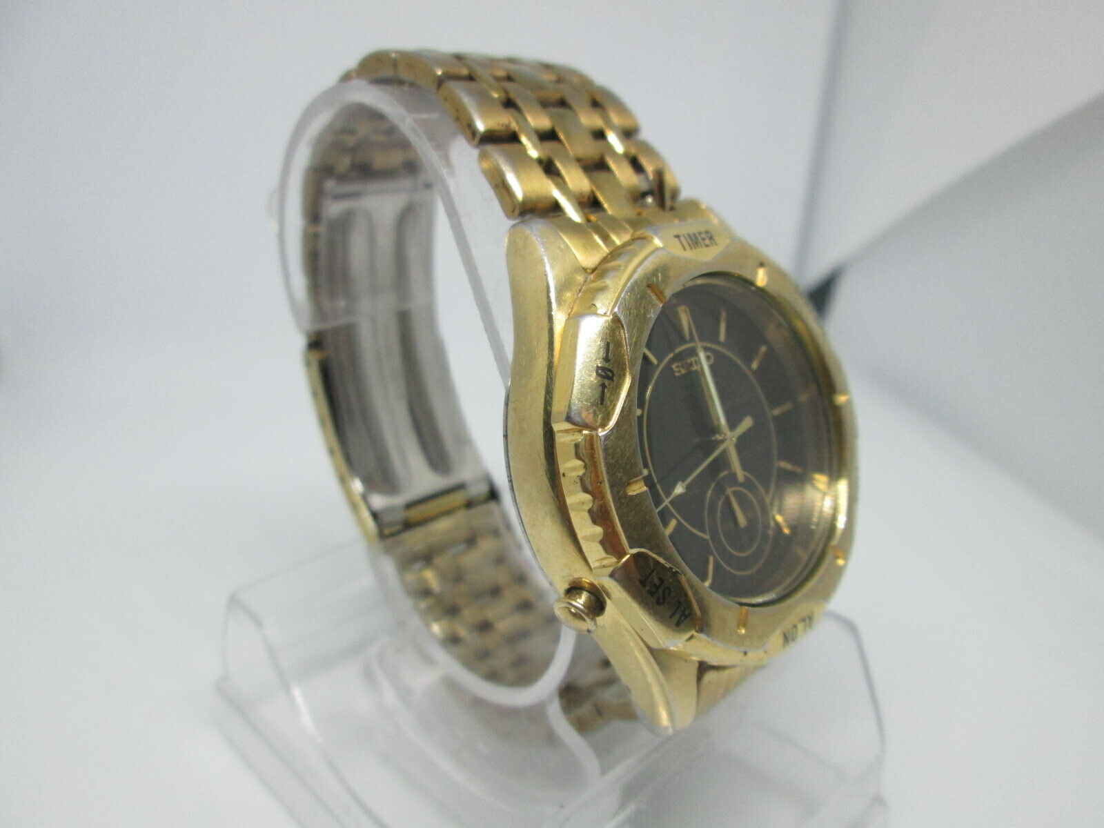 SEIKO 8V20-7000 ALARM CHRONOGRAPH BEZEL OPERATED GOLDPLATED QUARTZ
