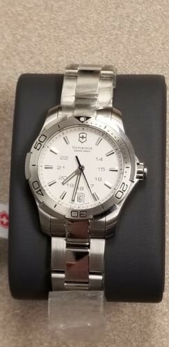 Victorinox Swiss Army Women s 241306 Alliance Sport White Dial