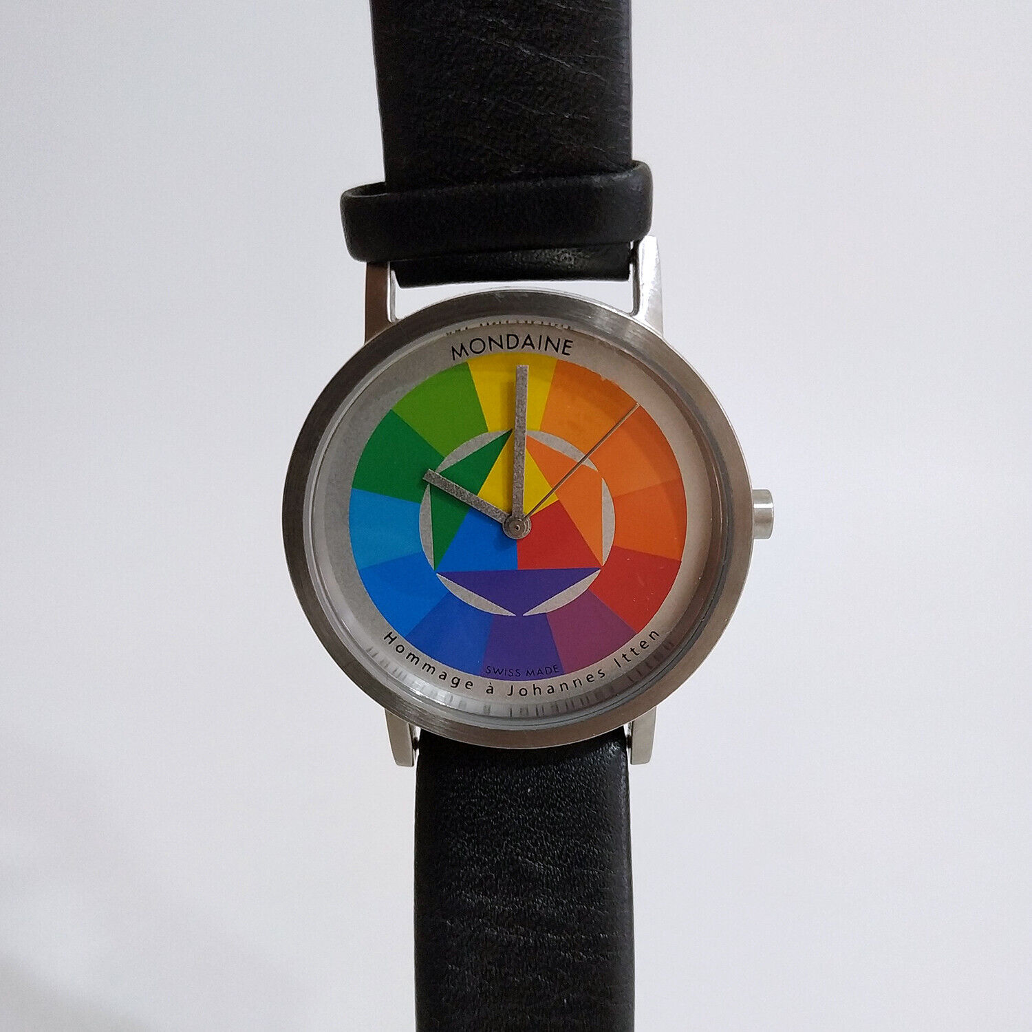 MONDAINE Hommage a Johannes Itten. Vintage. Watch. Quartz. SWISS 