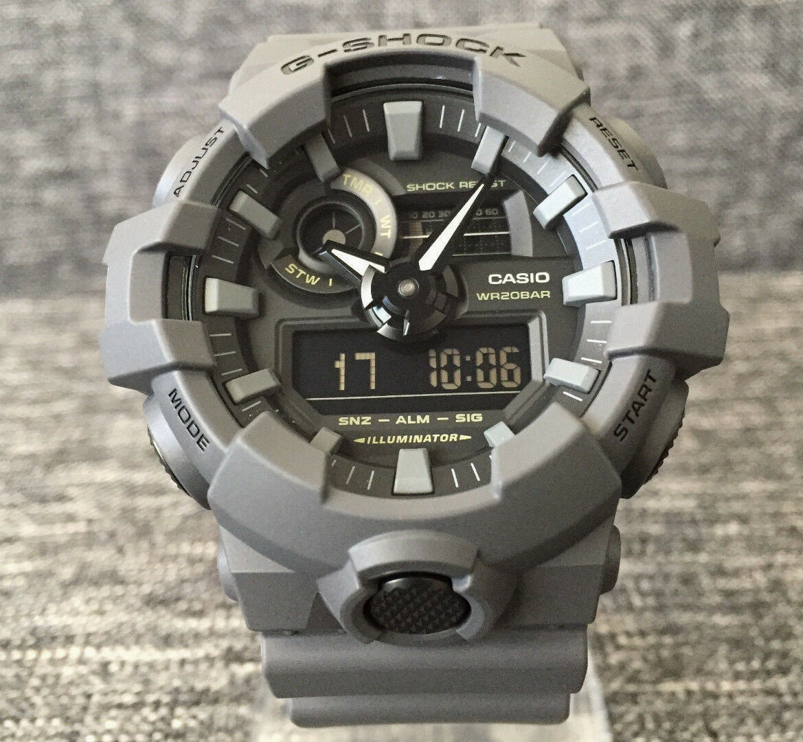 g shock ga700uc
