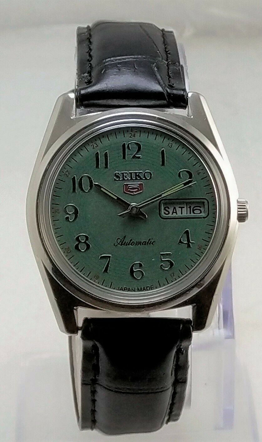 BEAUTIFUL VINTAGE SEIKO 5 GREEN DIAL AUTOMATIC 17 JEWELS 6309