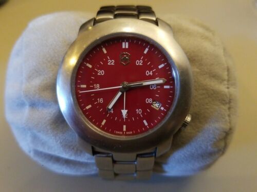 Victorinox Swiss Army V7-02 GMT Watch with Date