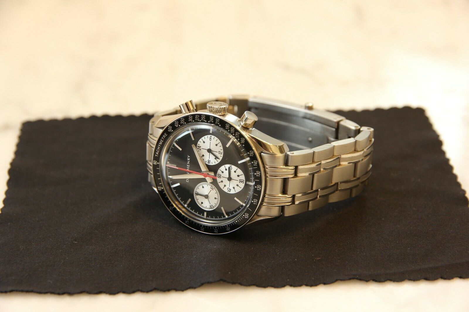Reviewer's edition Dan Henry 1962 Racing Chronograph black