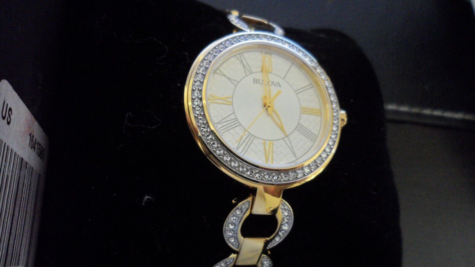 Bulova Classic Crystal Bezel Stainless selling Steel Ladies Quartz Watch 98L300