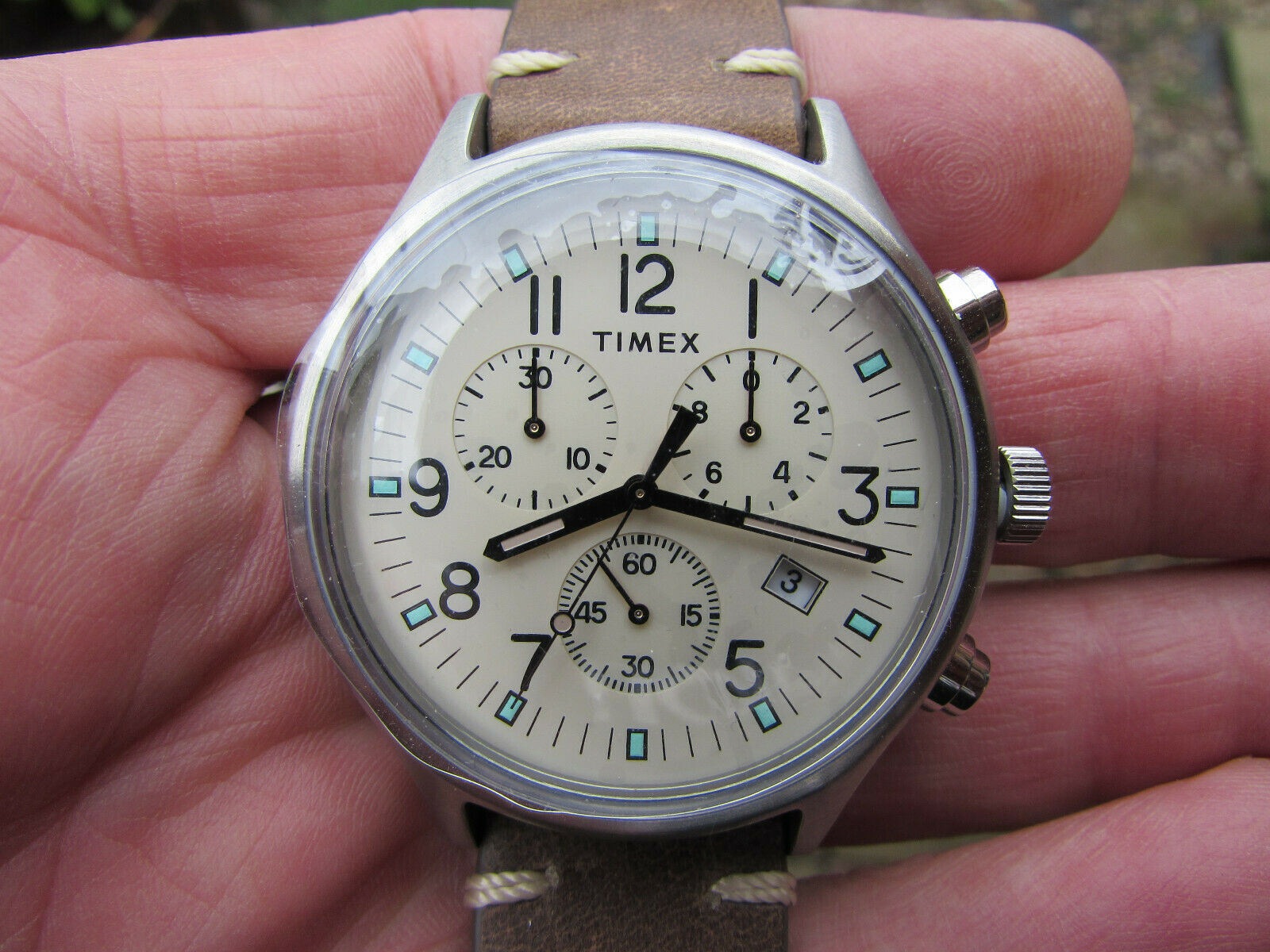 Timex TW2R96400 Quartz Chronograph Indiglo USA Made Gents