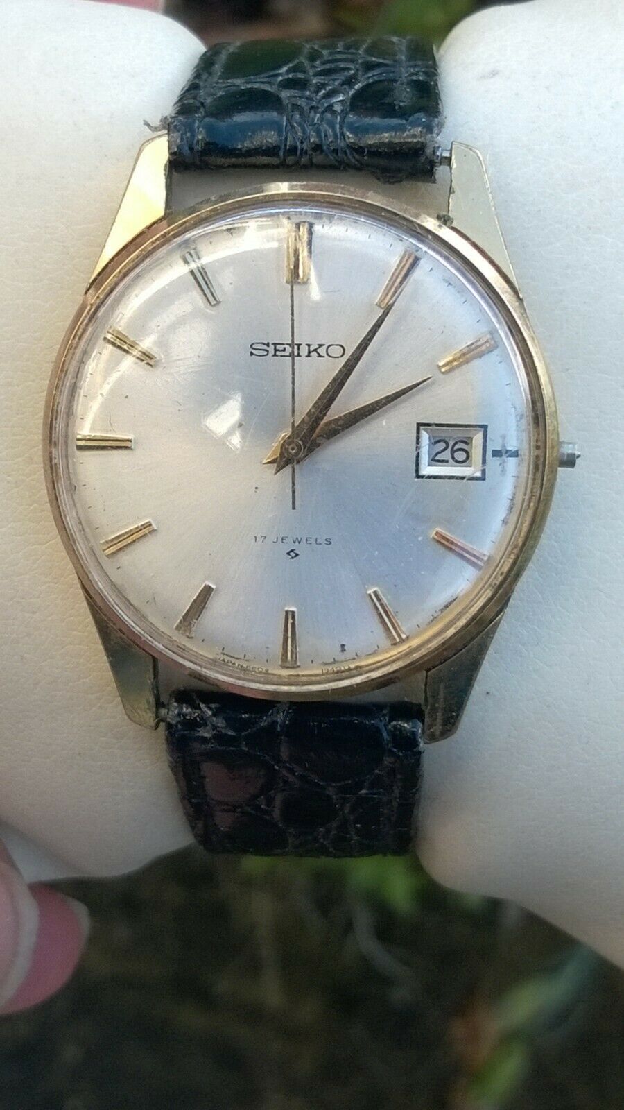 Seiko Mens Vintage Hand Wind 17 Jewels Watch 6602 1990 Crown