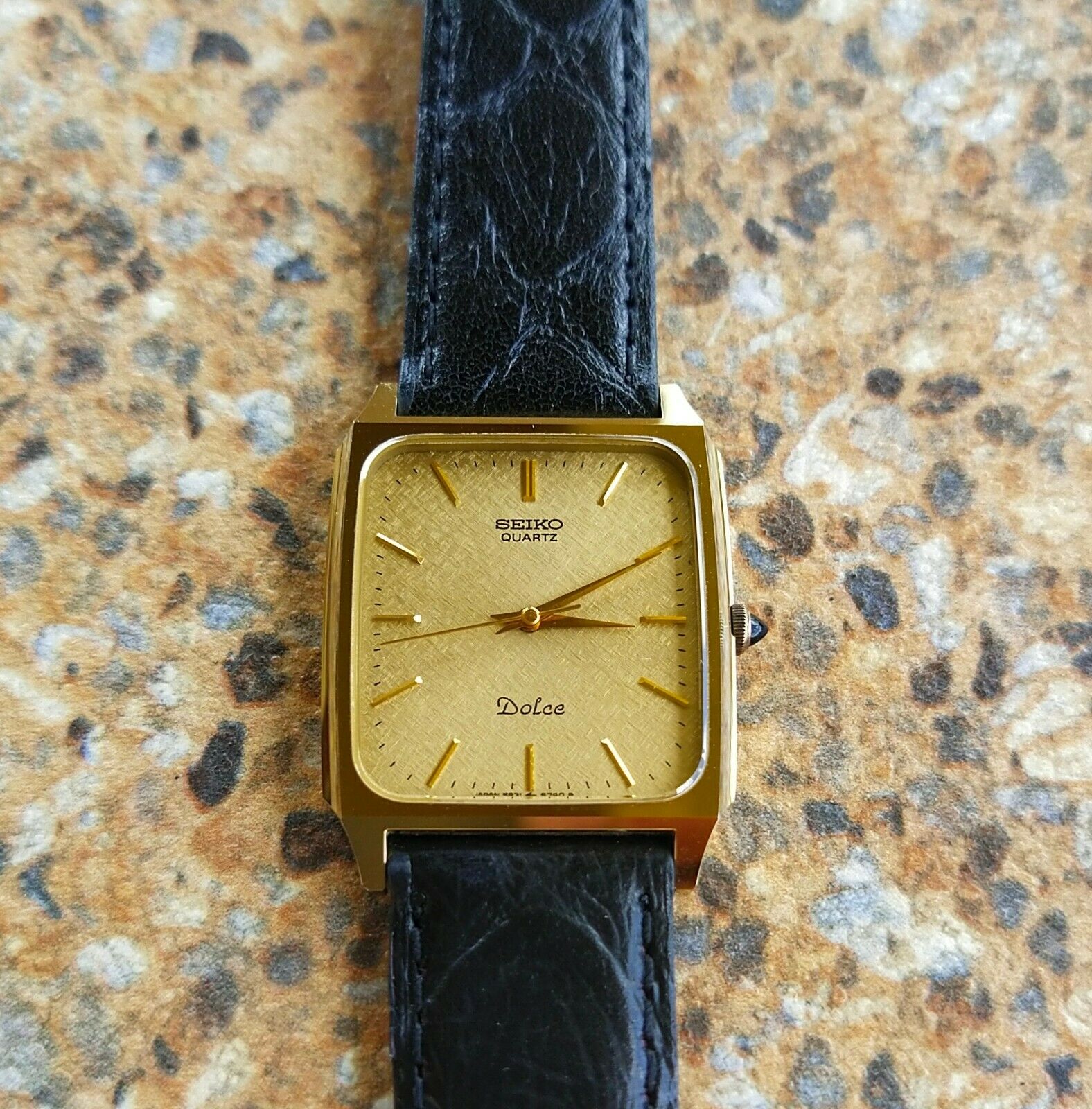 Seiko Dolce Quartz 5931 5550 GHA May 1982 Dress Watch 