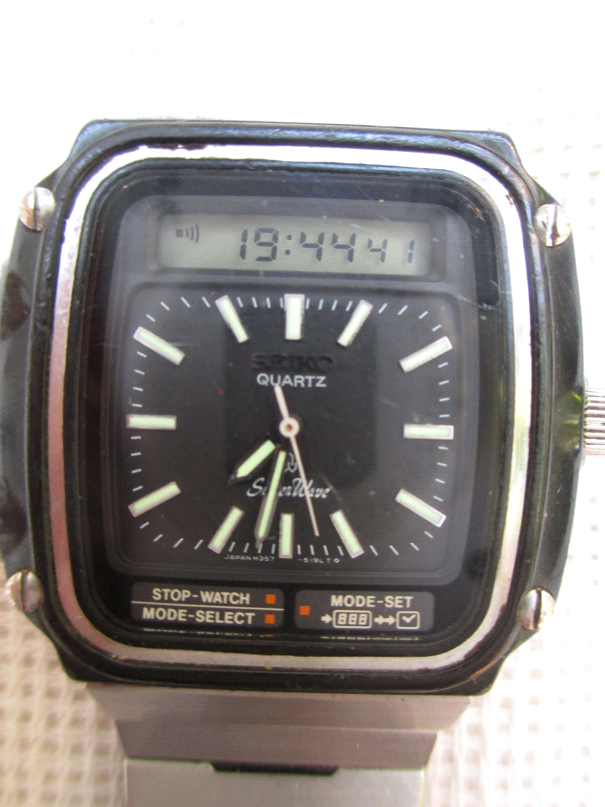 1980s RARE SEIKO WATCH H357 5120 James Bond Jet Silver Wave - MCM