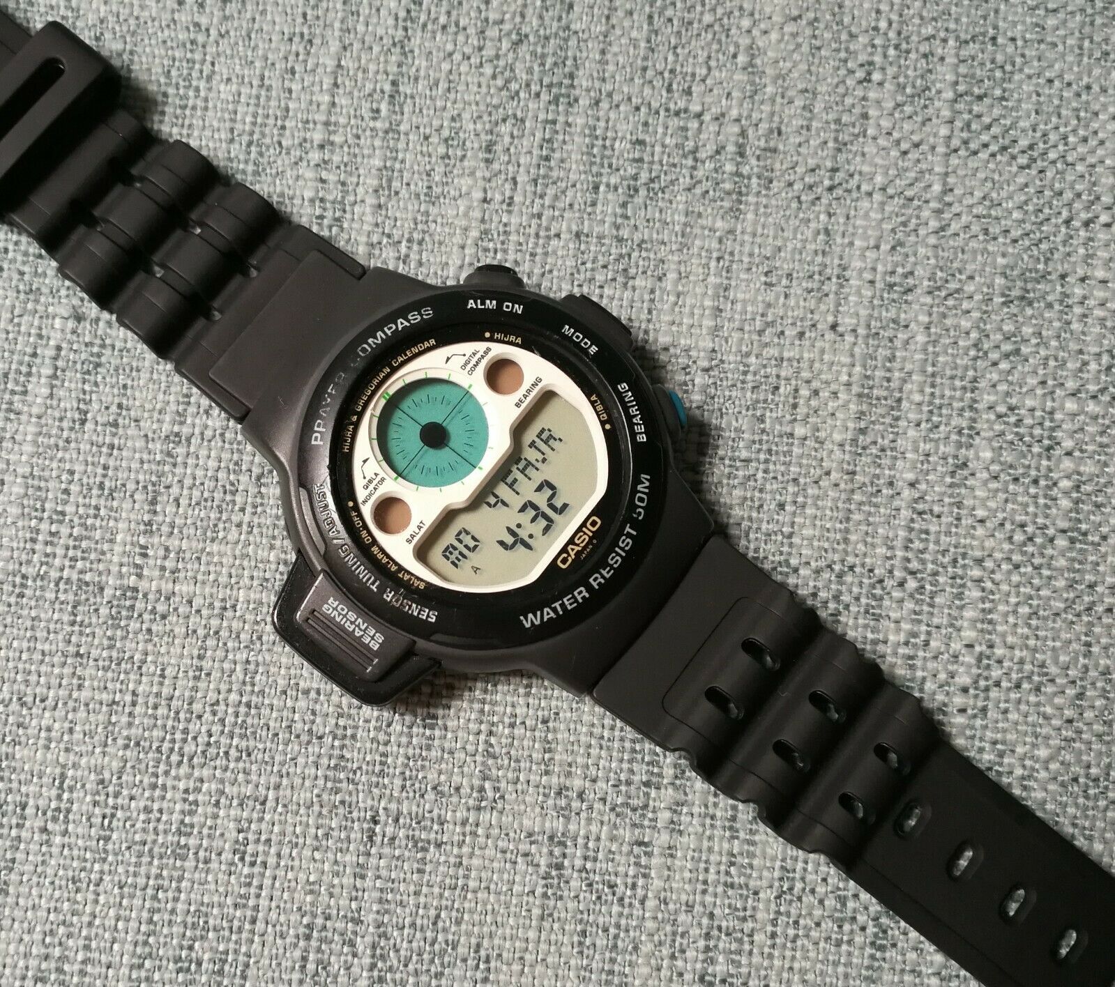 vintage casio cpw-310 islamic prayer compass qibla lcd wrist