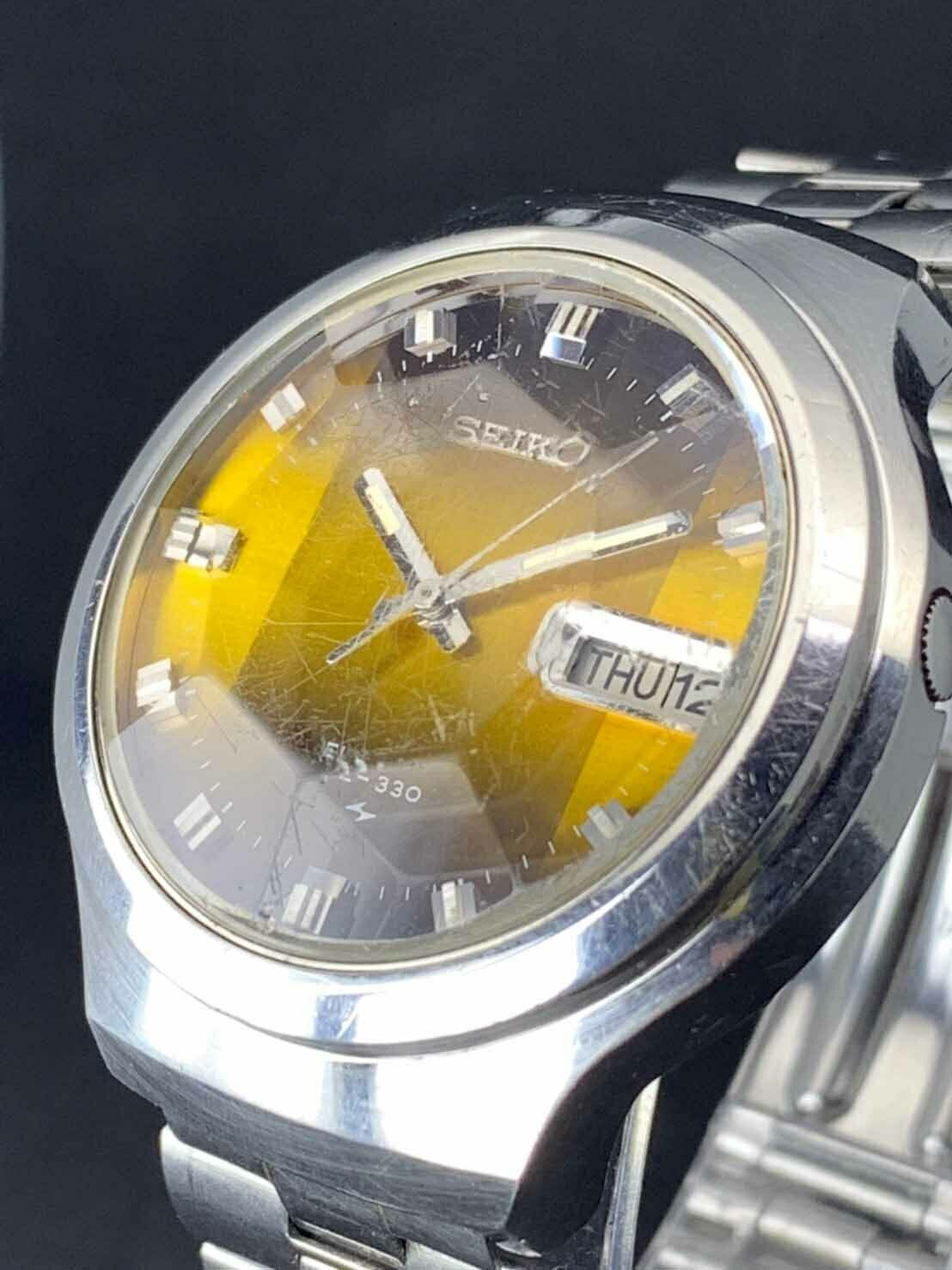 Vintage SEIKO EL-330 3303-8120E Wrist Watch Japan Original Band
