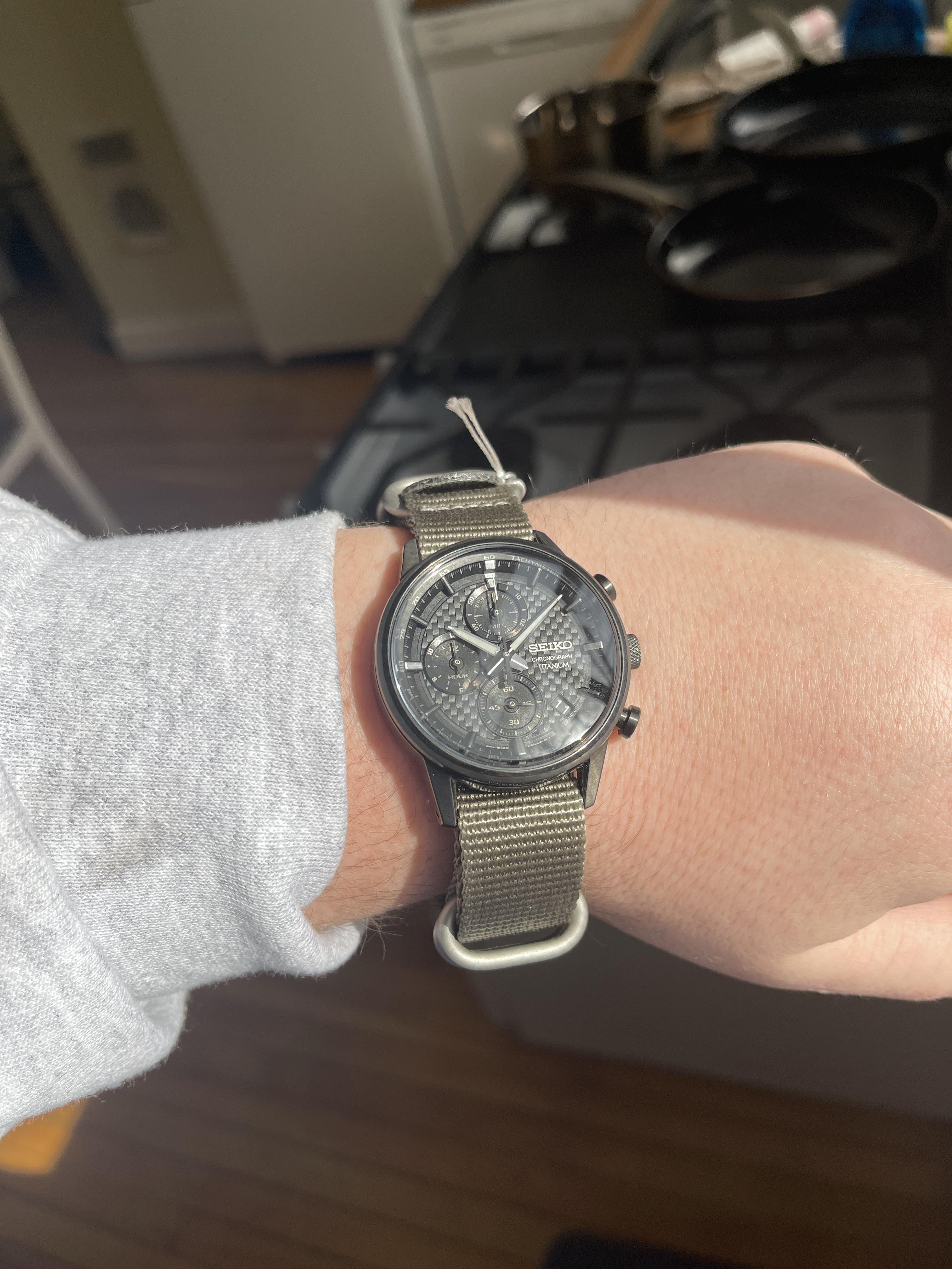 Seiko Chronograph SSB393