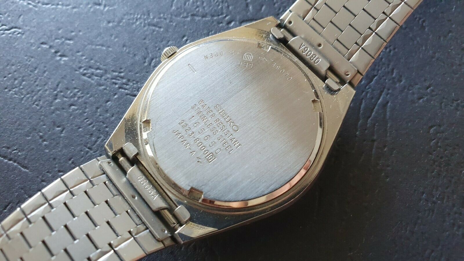 Vintage Seiko King Twin Quartz 9223-8000 (1981) with Original Band
