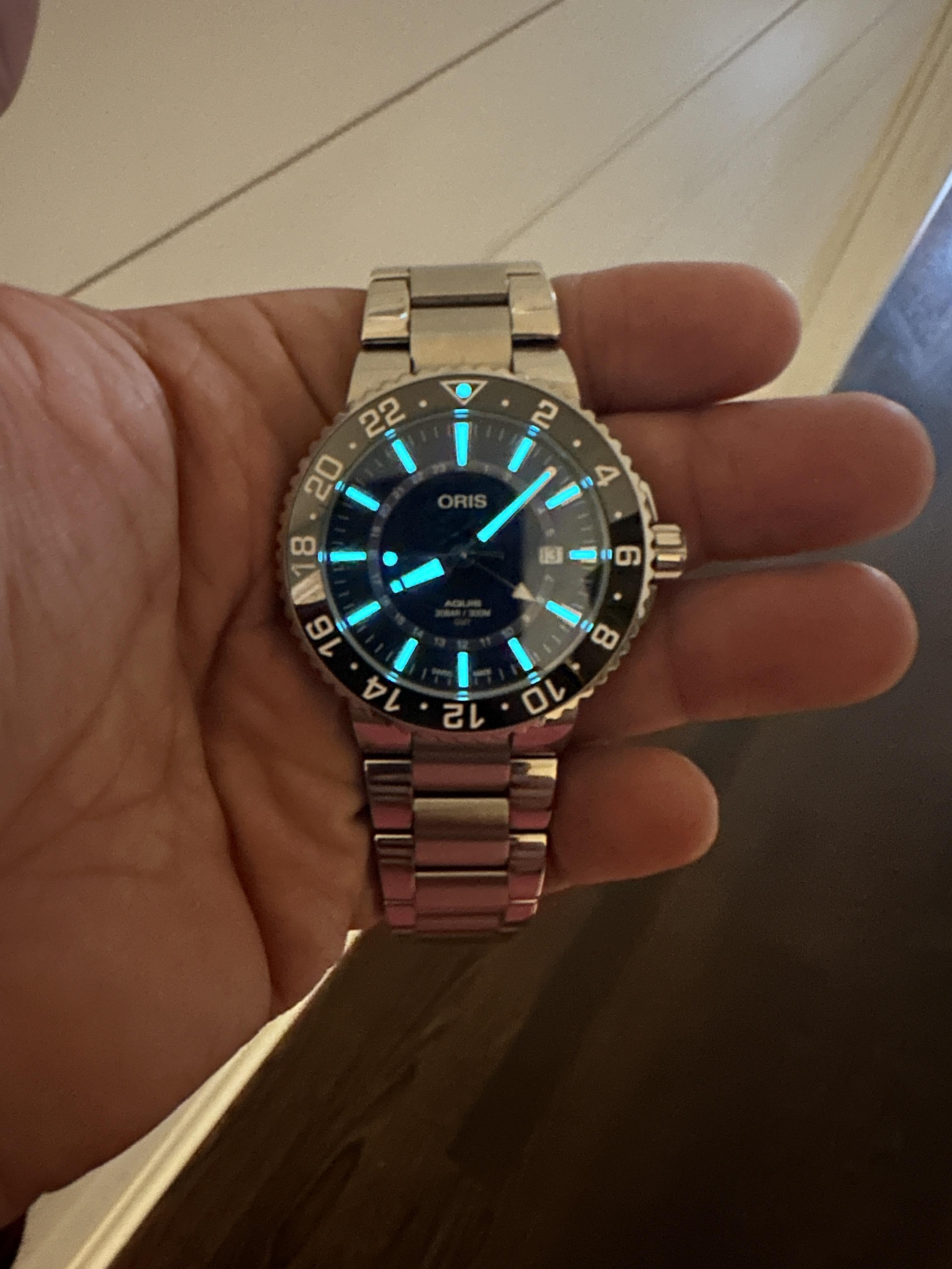 ORIS MOD. AQUIS GMT DATE main image 1