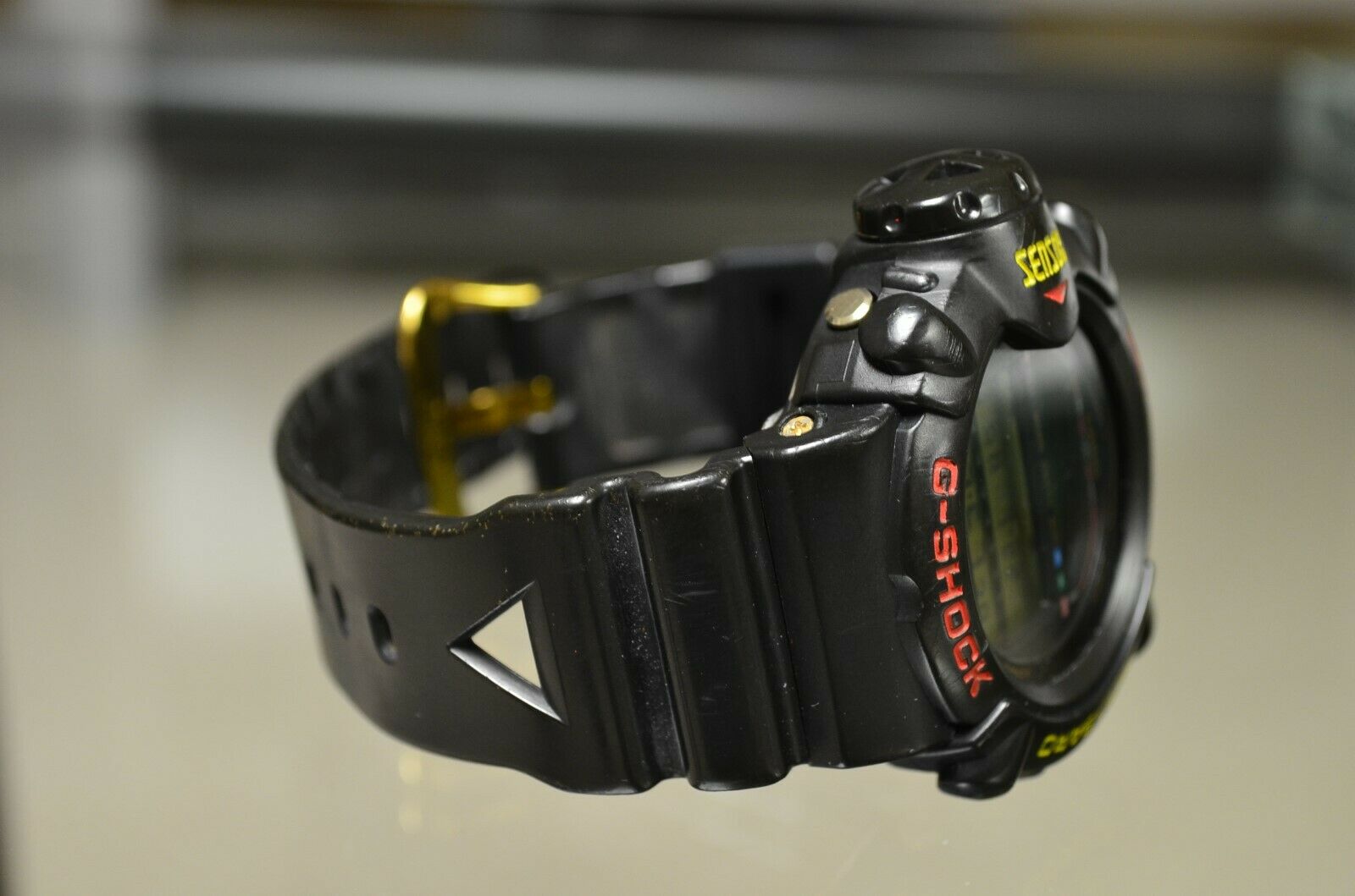 CASIO DW-6500 G-SHOCK SKYFORCE BLACK/GOLD WATCH RARE VINTAGE