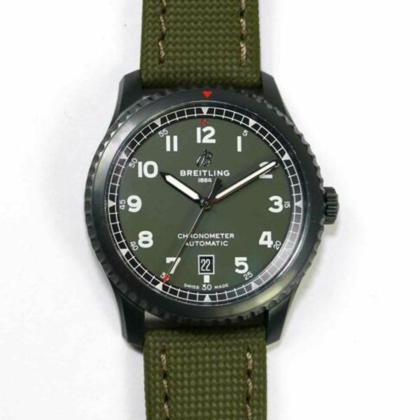 Breitling Aviator 8 Curtiss Warhawk cronografo automatico quadrante verde orologio da uomo A133161A1L1X2