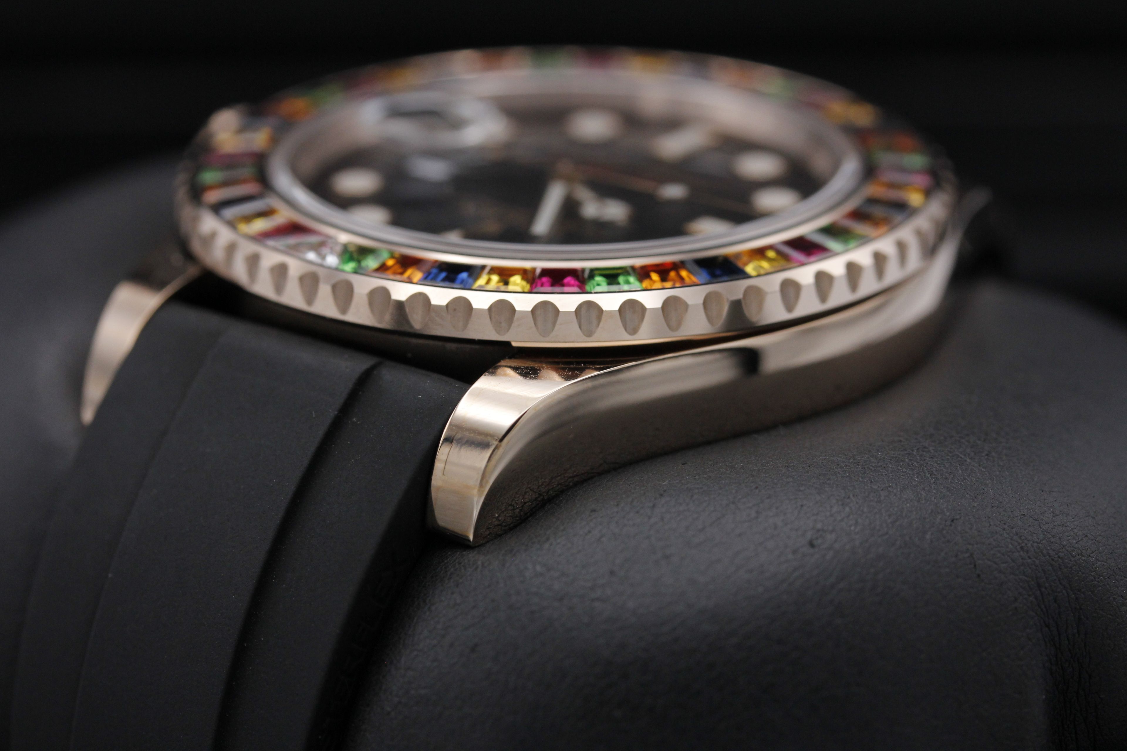 Rolex yacht hotsell master gem bezel