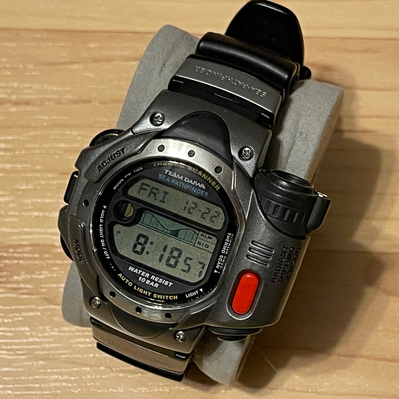WTS] Casio Sea Pathfinder SPF-10 Radiant Thermo Scanner Tide Moon 