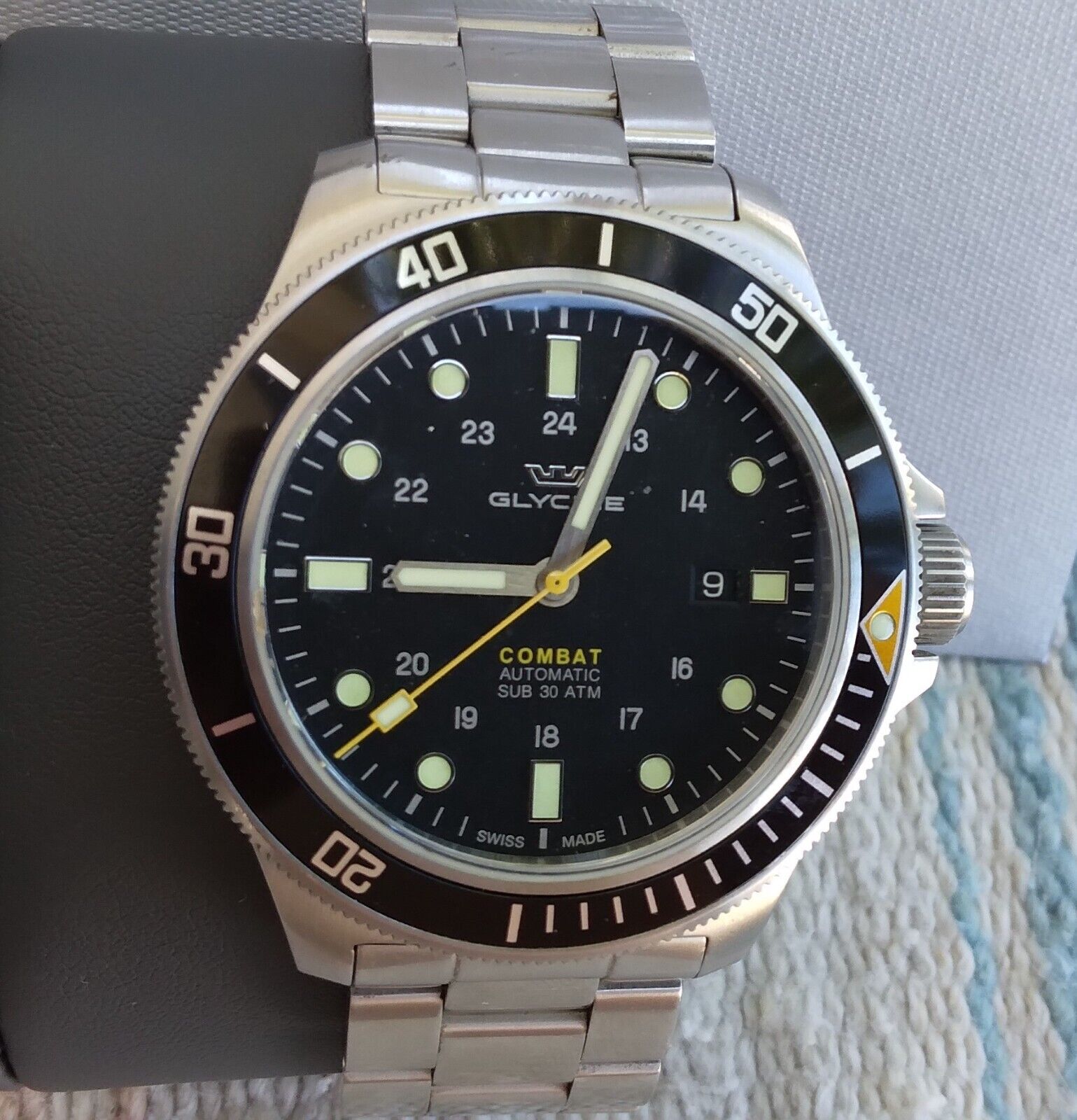 glycine combat sub 46mm GL0225 WatchCharts Marketplace