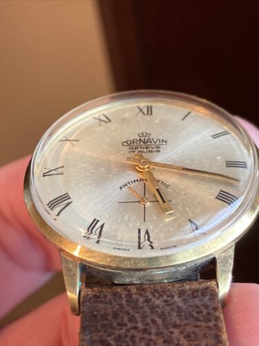 VINTAGE CORNAVIN GENEVE 17 JEWELS ANTIMAGNETIC Mens Watch 35mm