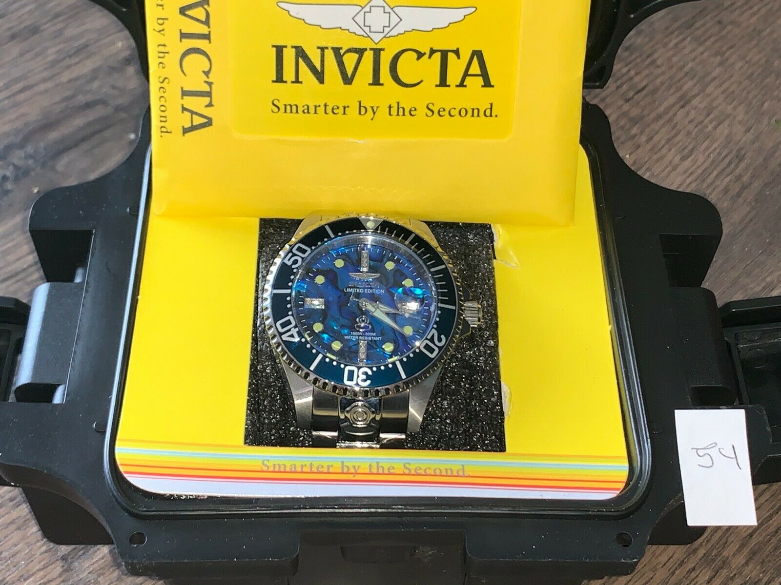 Invicta grand diver hot sale blue abalone