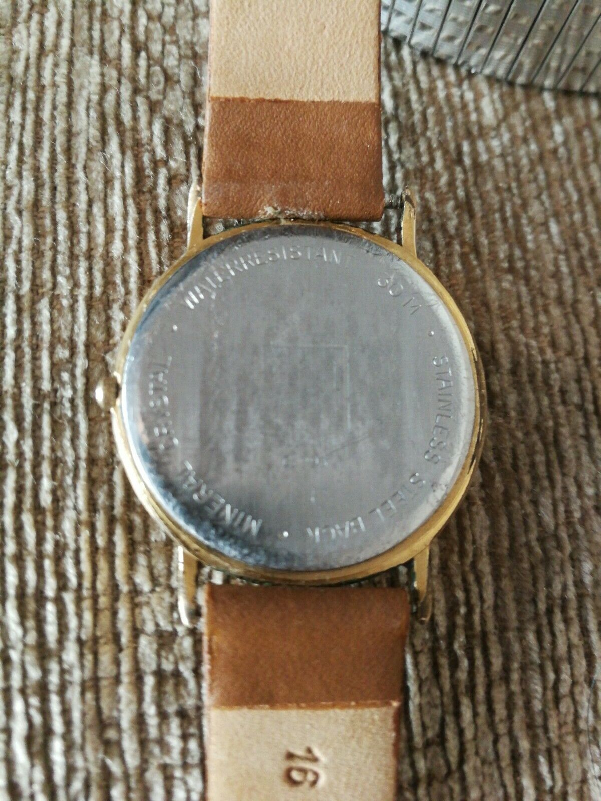 Tissot c293 c 293 vintage quartz watch. Working. Please read