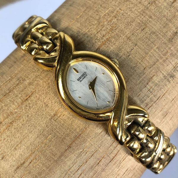 Vintage Seiko Quartz Womens Dress Gold Tone Analog Quartz Watch 1N00 ...