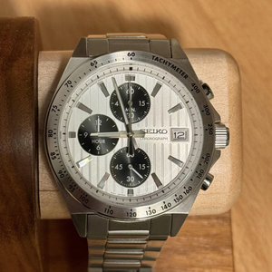 SEIKO 7T42-F010 SPORTS 150 DIVER TU-TONE PANDA | WatchCharts