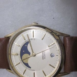 Vintage Seiko moon face Working Watch # 7434-7008 With Brown Leather Band |  WatchCharts