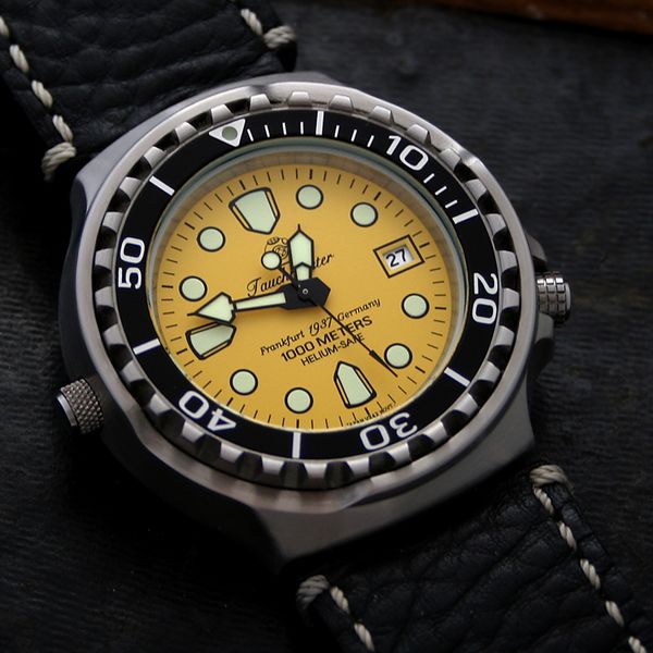 Tauchmeister 1000m yellow Diver | WatchCharts Marketplace