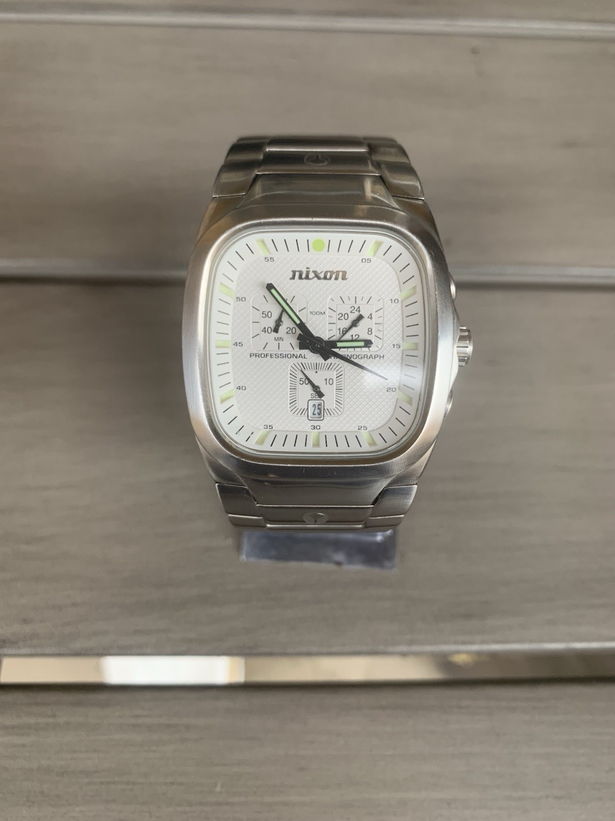 希少 NIXON LARGE ＆ IN CHARGE THE PRODUCER Nixon The Producer SS Chrono Watch Large & in Charge Very Rare
