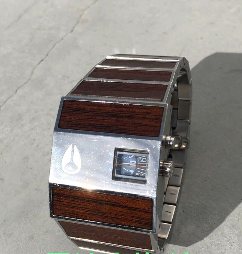 Nixon rotolog outlet dark wood