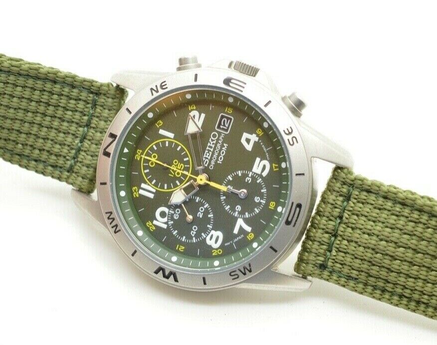 Seiko Chronograph Watch 100M 7T92-0DX0 Military Green Strap