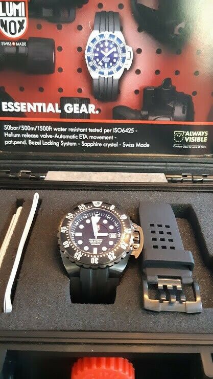 Luminox hot sale 1500 series