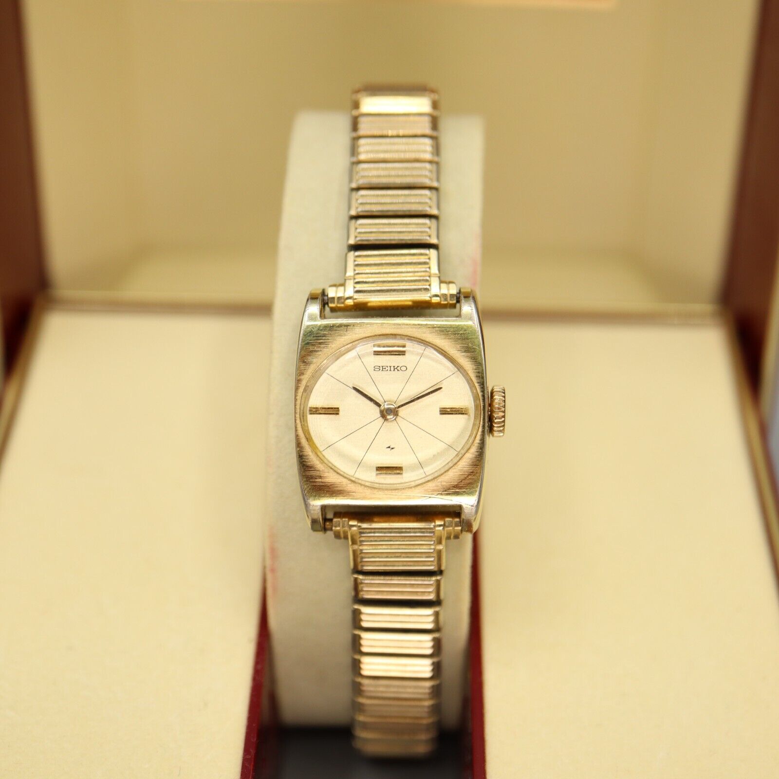 Vintage Seiko Womens Watch Gold Mechanical Hi Beat Manual Wind 11