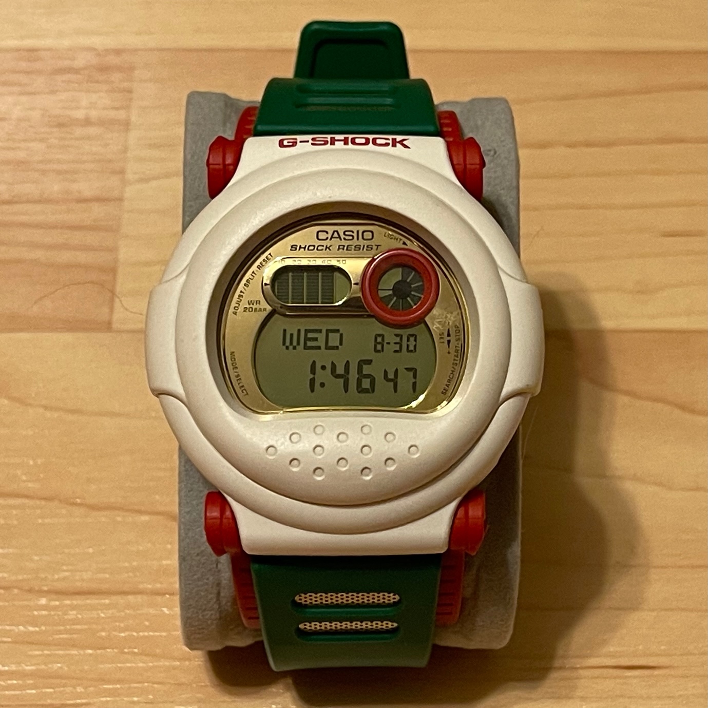 [WTS] Casio G-Shock G-001CB-7 Christmas Jason Winter Gold