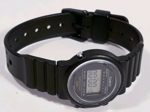 Casio Watch Classic 526 Lw40 Digital Black Case Rubber Band