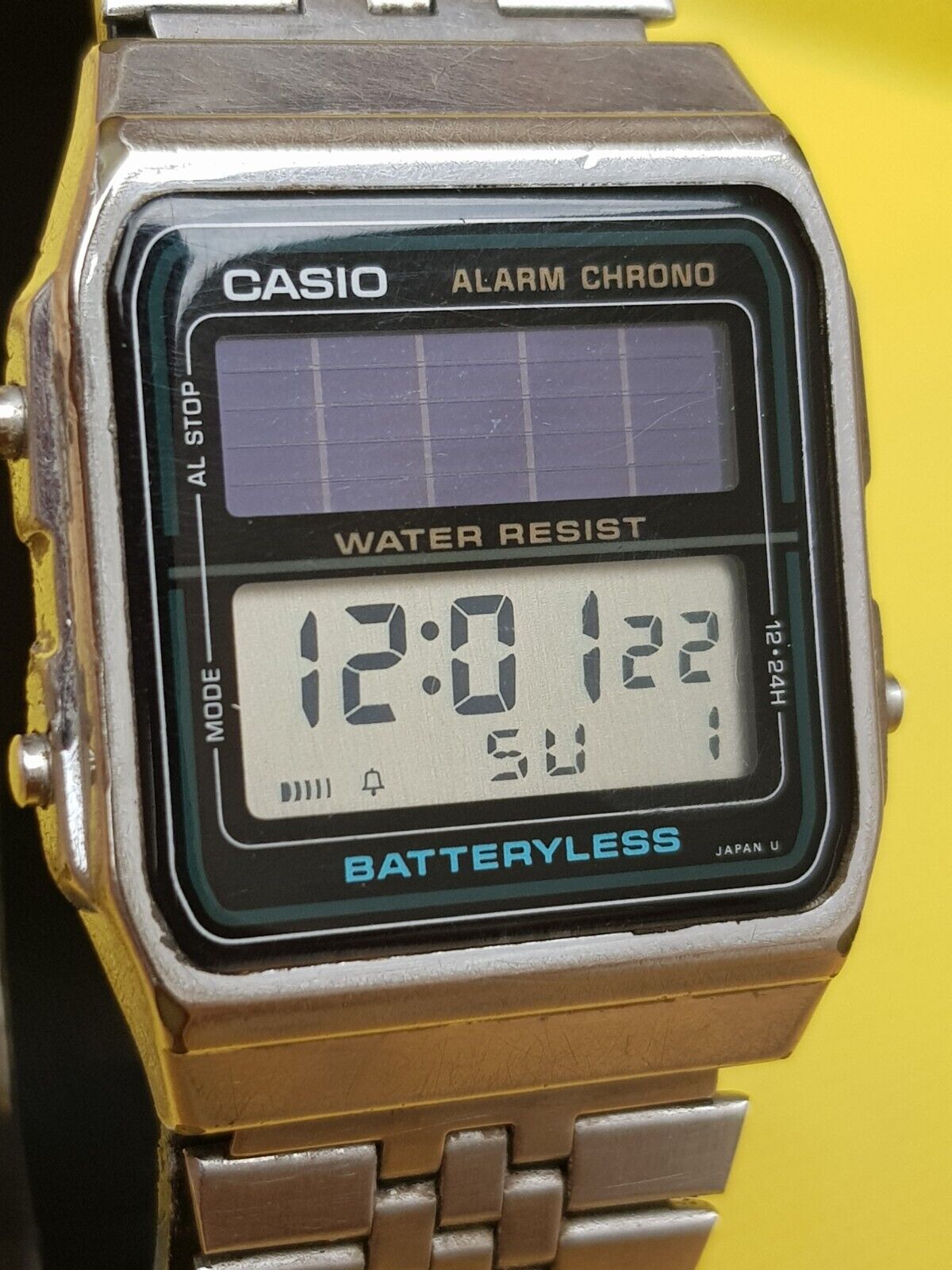 vintage casio batteryless 2505 al-180 solar charging japan