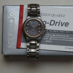 Citizen Eco-Drive Titanium Solar Uhr mit Tag/ Datum 7821