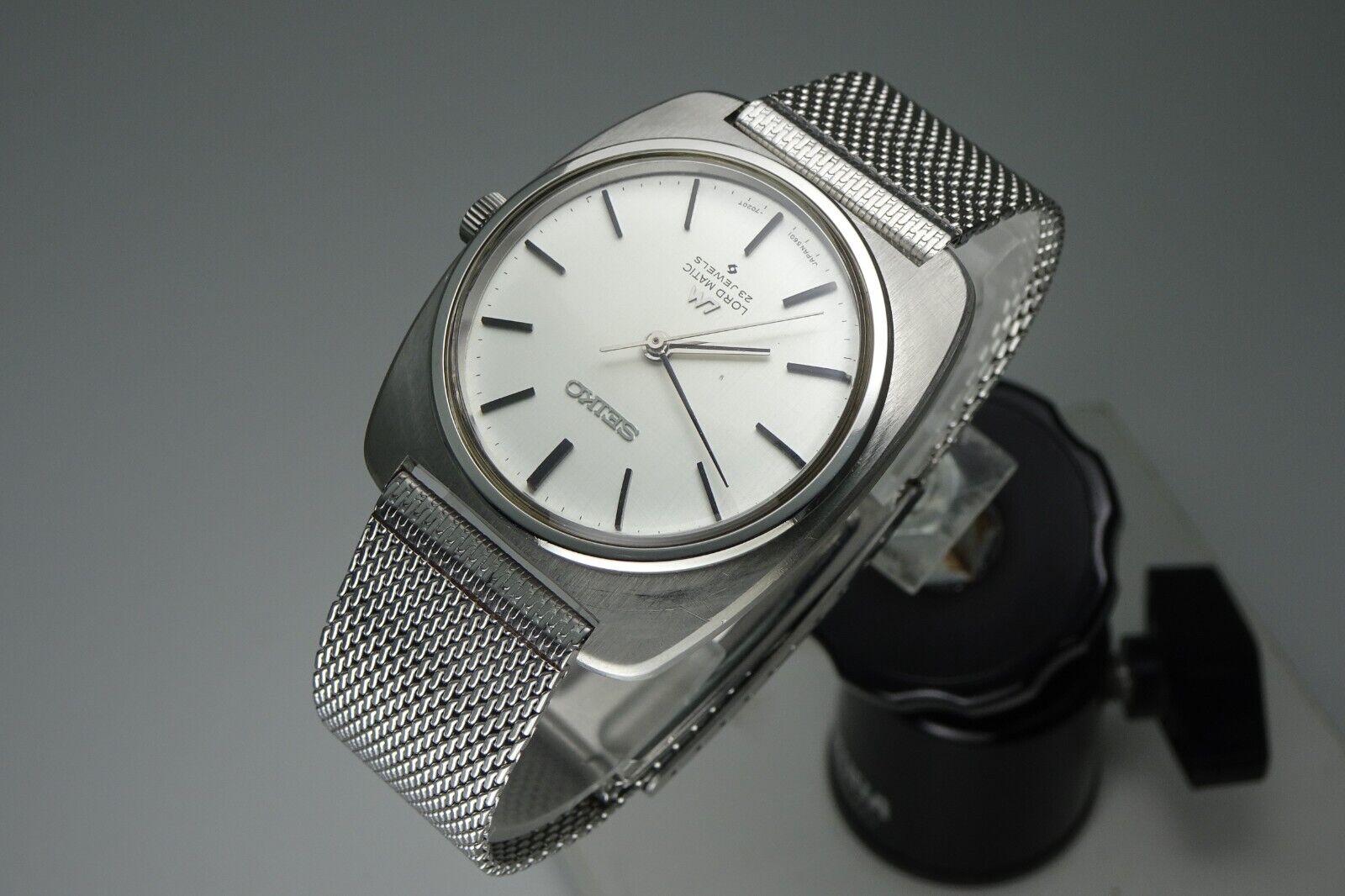 稼働 SEIKO LORDMATIC 23JEWELS 5601-7010 時計 Seiko Lord Matic 5601-7010 Price as of June 2026 | WatchCharts