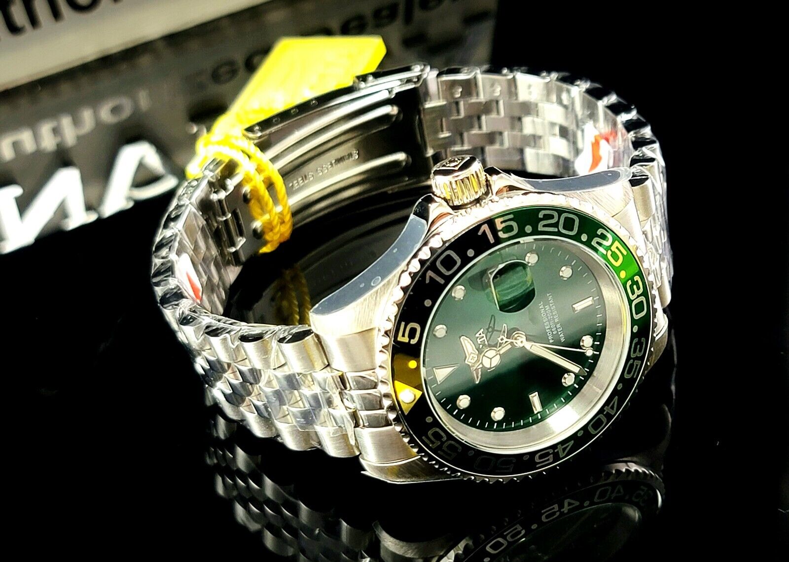 Invicta pro diver online hulk