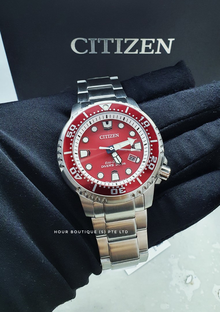 citizen red face watch
