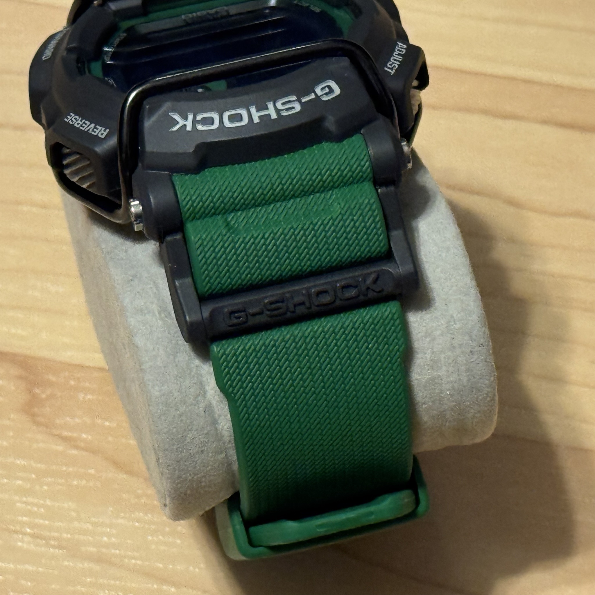 WTS] Casio G-Shock GD-400-3 Green Black Bullbar Negative Display