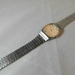 GOOD!! SEIKO 2621-5180 SILVER MEN'S VINTAGE WATCH JAPAN-A QUARTZ
