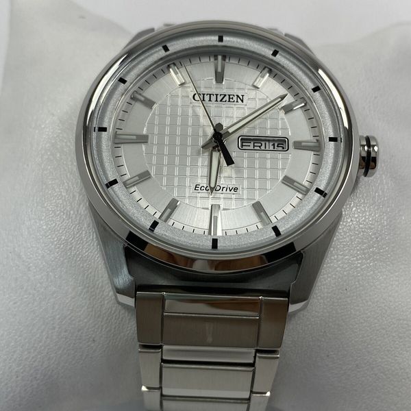 CITIZEN Orologio analogico al quarzo da uomo con cinturino in acciaio inox AW1816-89X, Argento, Bracciale