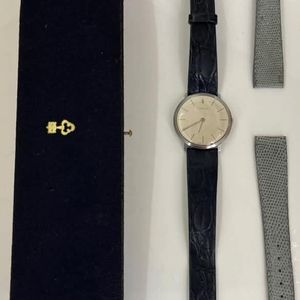 VINTAGE 1989 SEIKO 2K01-0011 QUARTZ WATCH W/ ORIGINAL BAND & BOX