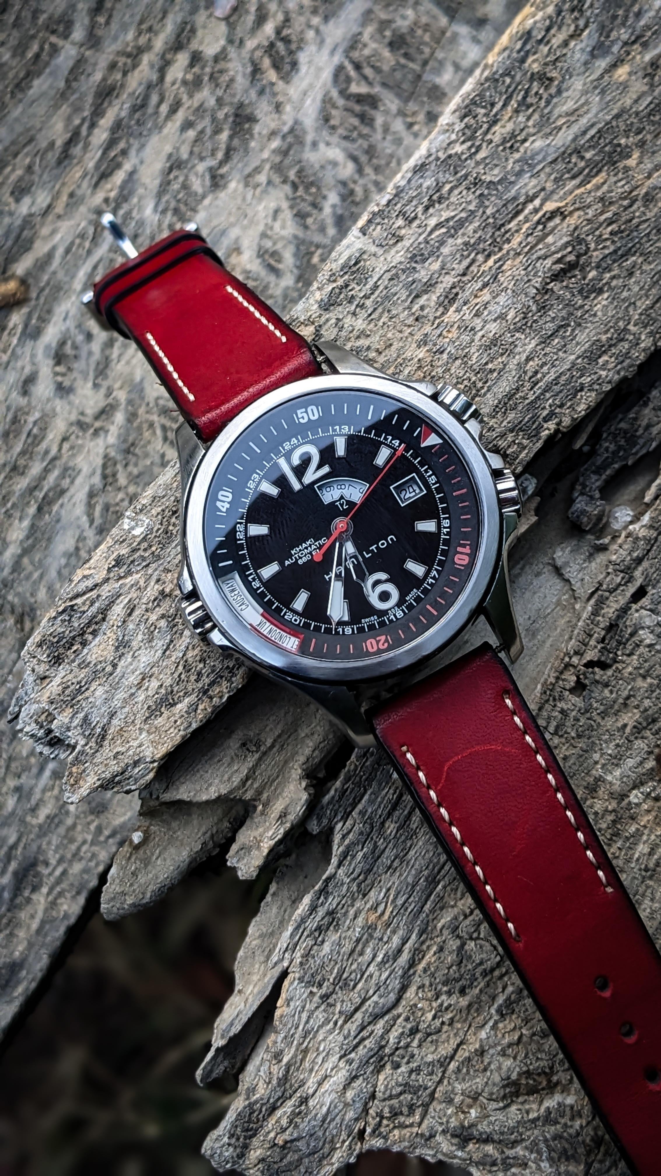 WTS] Hamilton Khaki ✨????Navy GMT h77555735 Men's Watch in 520