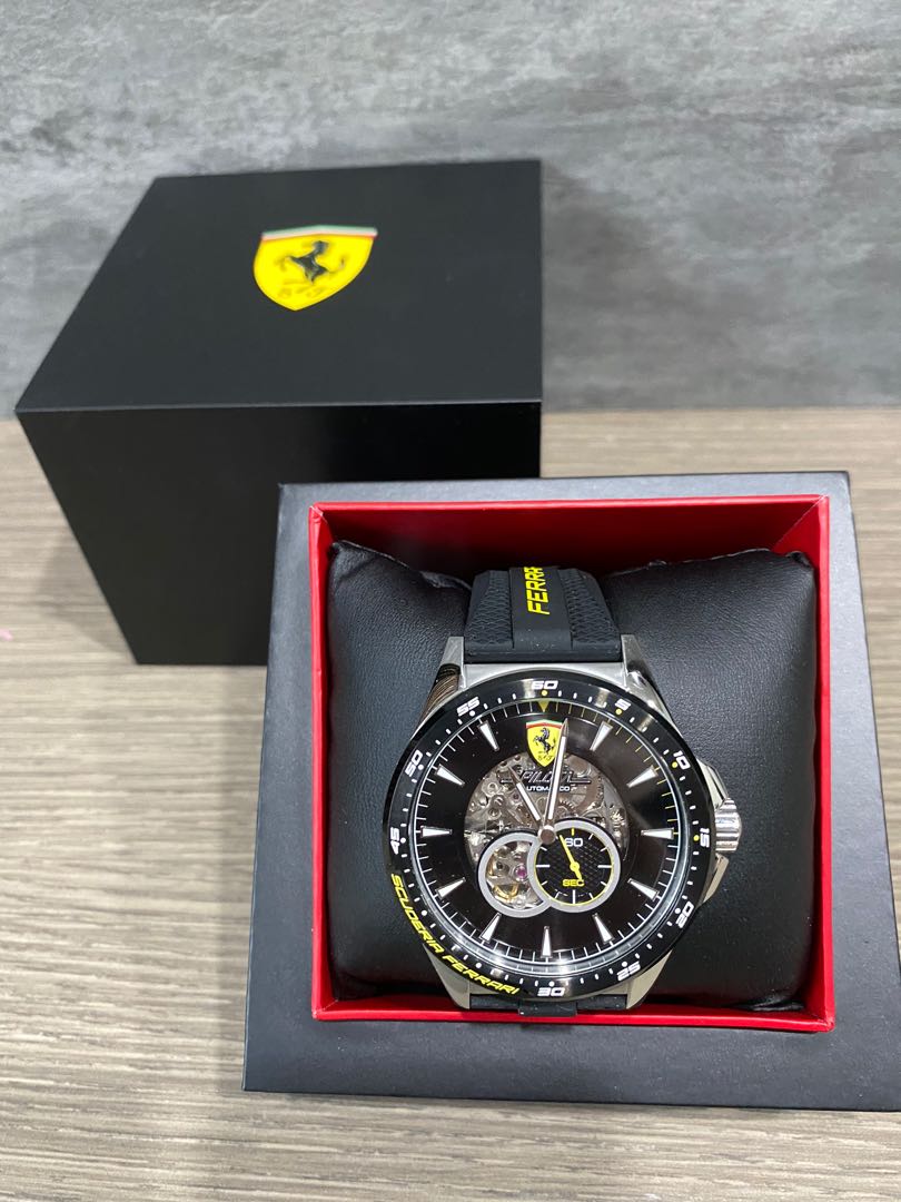 Scuderia Ferrari Automatic Men s Watch WatchCharts Marketplace