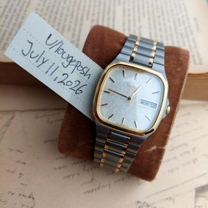Vintage Seiko Solar Titanium 5Y75-1A00 Men's Watch | WatchCharts